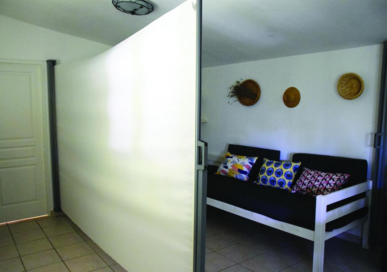 La Maison Des Invites Pernes-les-Fontaines Extérieur photo