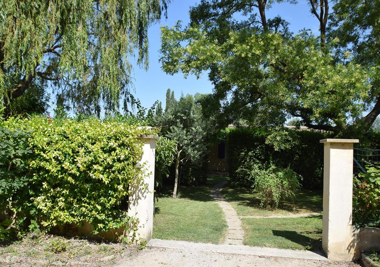 La Maison Des Invites Pernes-les-Fontaines Extérieur photo