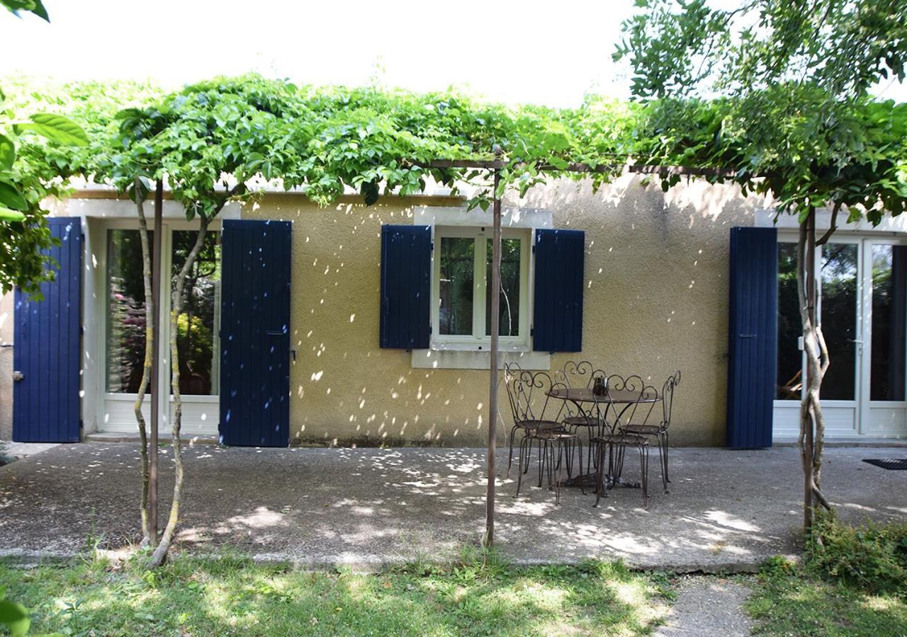 La Maison Des Invites Pernes-les-Fontaines Extérieur photo